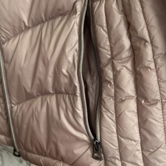 NEW!!! Lucky Brand Quilted Hooded Jacket Bare Pink Size Small - Picture 8 of 9